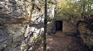 La Grotte des Fes